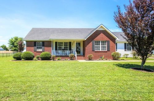 2704 Dilton Mankin Rd, Murfreesboro TN  37127-6610 exterior