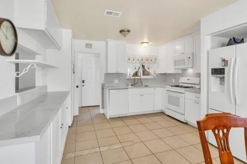 2655 Cordova Ln, Rancho Cordova CA  95670-5007 exterior