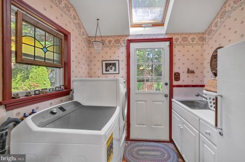 1743 Tall Oaks Rd, Molino PA  17961-9502 exterior