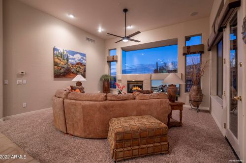 6256 Amber Sun Dr, Scottsdale AZ 85266-7035 exterior