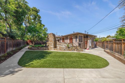 18 Ethel Ct, Redwood City CA  94061-2400 exterior