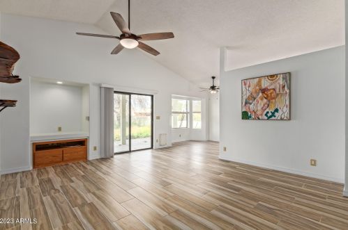 17324 El Pueblo Blvd, Scottsdale AZ  85268-2633 exterior