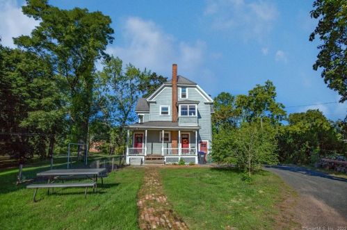 1658 Main St, Wapping, CT 06074-1011