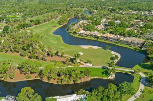 746 Eagle Creek Dr, Naples FL  34113-8075 exterior