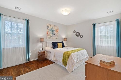 1 Fieldston Rd, Princeton NJ 08540-6453 exterior