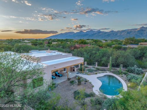 3050 Fennimore Ave, Tucson, AZ 85749-8189