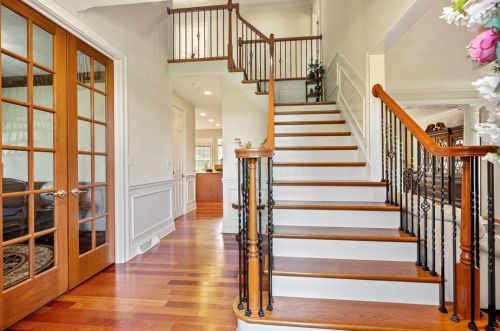 4000 Park Pl, Glenshaw, PA 15116-2574