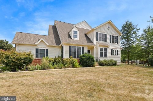 15843 Fourmile Creek Ct, Haymarket VA  20169-5427 exterior