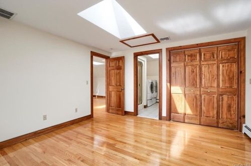 207 Osborne Hill Rd, Fishkill NY  12524-2529 exterior