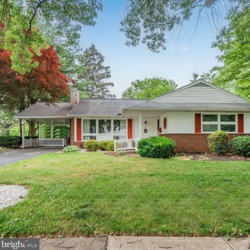 430 Parkside Rd, Camp Hill, PA 17011-2127