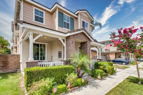 6787 Vanderbilt St, Chino CA  91710-1308 exterior