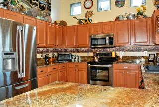 16035 Saguaro Ln, Sun City, AZ 85374-7828