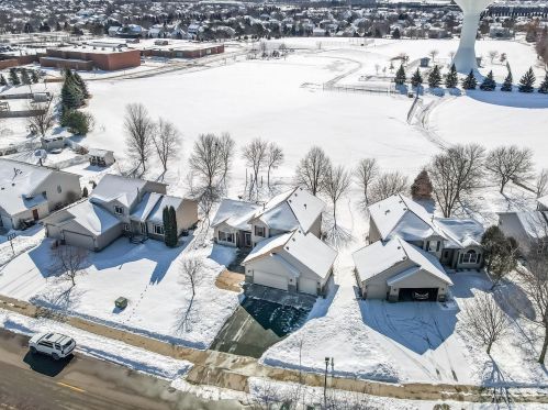 3387 Commonwealth Ave, Saint Paul, MN 55125-4314
