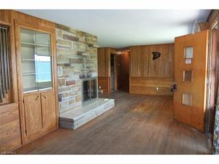 1025 Lake Rd, Medina OH  44256-2450 exterior