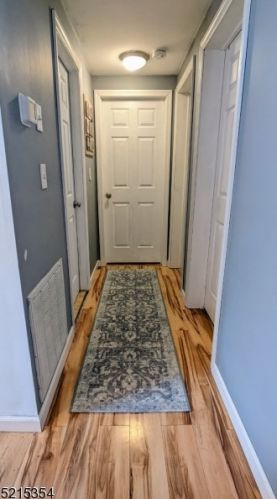 31 Arrowhead Dr, Wantage NJ  07461-1210 exterior