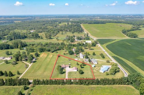 4949 Flatfoot Rd, Cable, OH 43009-9772