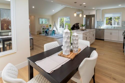 1466 Hollenbeck Ave, Sunnyvale CA  94087-4238 exterior