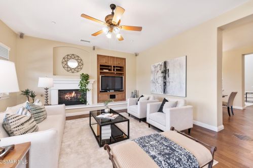 3824 Doheney Ct, Simi Valley CA  93063-0208 exterior