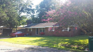 1107 State St, Caryville, FL 32425-1401