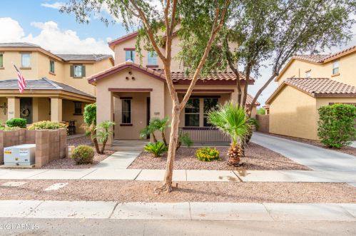 3543 Tyson St, Gilbert, AZ 85295-3477