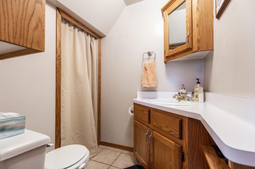 1124 57, Milwaukee WI 53214-3310 exterior