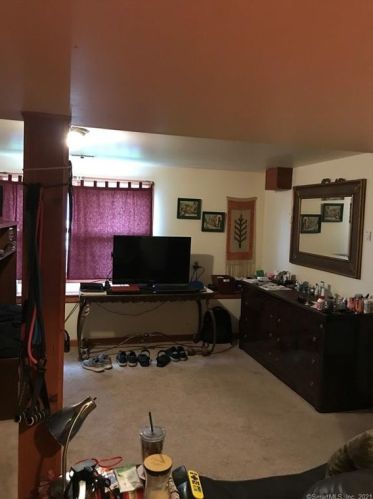 28 Madison St, Plainville CT  06062-1738 exterior