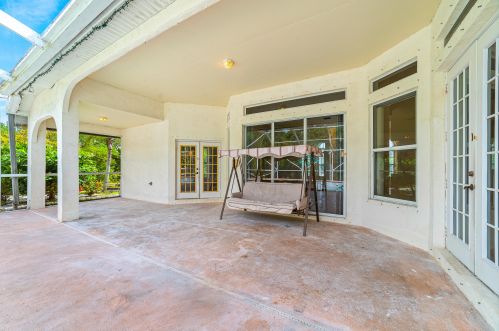 14387 Temple Blvd, Town Of Loxahatchee Groves FL  33470-5222 exterior