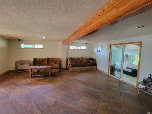 21801 Eastside Rd, Willits CA  95490-5700 exterior