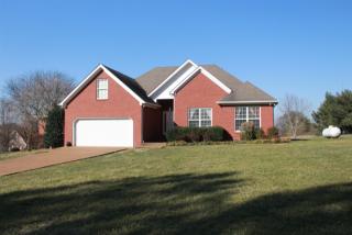 1179 Canaan Rd, Columbia, TN 38401-6086