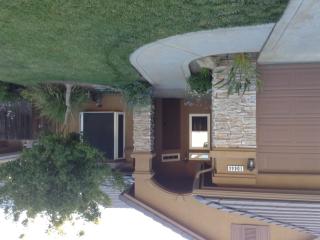10444 Dearing Ave, Fresno, CA 93730-4773