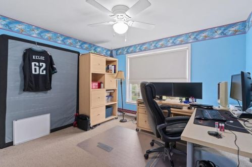 5924 Elderberry Dr, Orefield PA  18069-8811 exterior