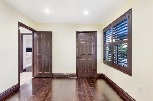 2340 Robinhood Pl, Orange CA  92867-1851 exterior