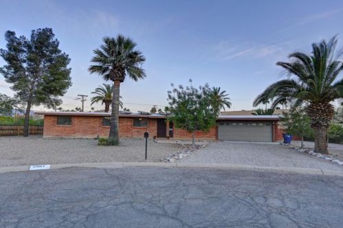 6057 Wendrew Ln, Tucson, AZ 85711-2516