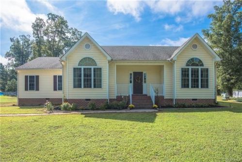 3813 Rising Mt Zion Rd, Sandston, VA 23150-4621