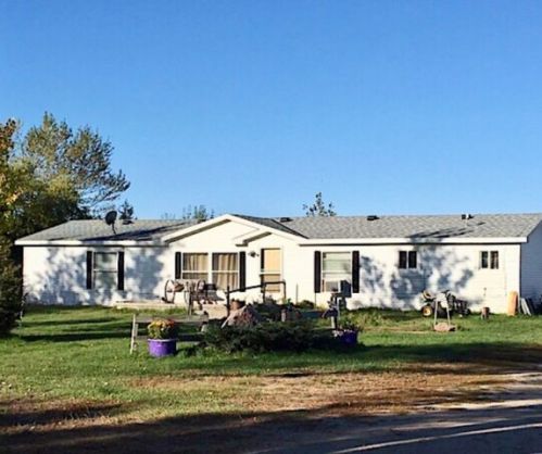 217 2nd St, Newport, NE 68759-5615