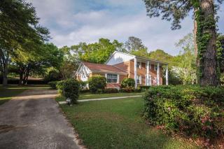 2328 Killarney Way, Tallahassee, FL 32309-3151