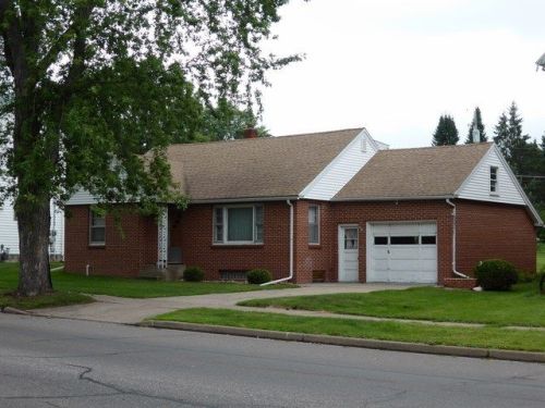218 3rd Ave, Fenwood, WI 54426-9048