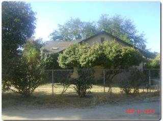 11291 Peach Ave, Fresno, CA 93725-9649