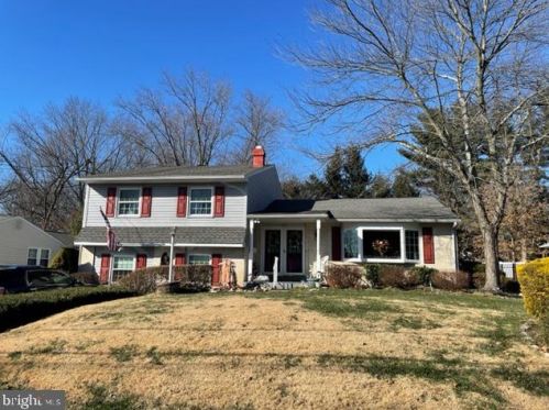 550 Melrose Ave, Southampton, PA 18966-4145