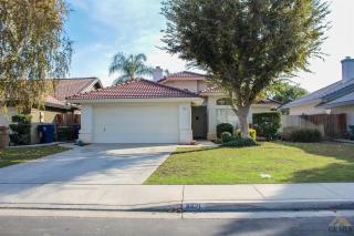 8621 Sand Fox Ct, Bakersfield, CA 93312-4018