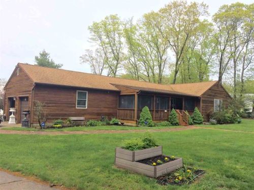2331 Merritt Dr, Northfield, NJ 08225-1711