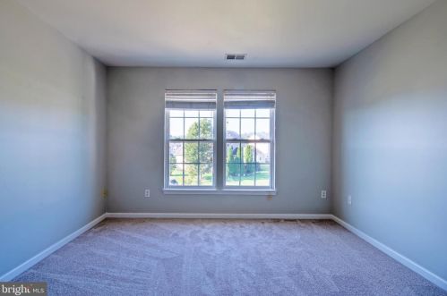 244 Kentland Ave, Dover DE  19901-5292 exterior