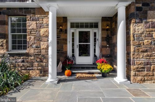 302 Penbree Cir, Cynwyd, PA 19004-2332