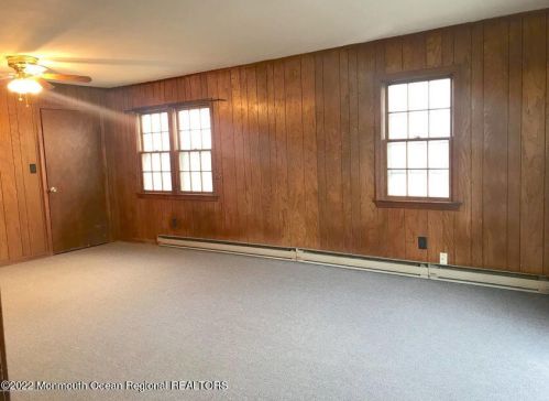 70 Mount Hermon Way, Ocean Grove, NJ 07756-2206