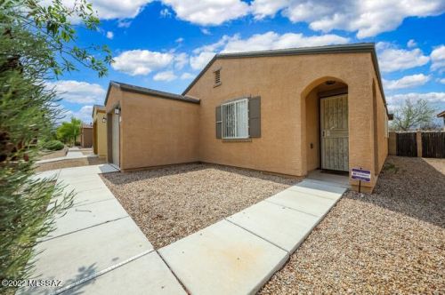5240 Desert Straw Ln, Tucson, AZ 85756-5186