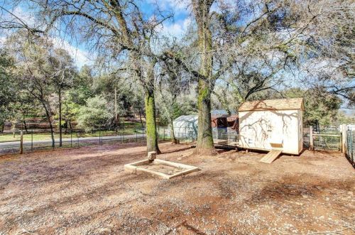 18959 Siesta Dr, Lake Wildwood CA  95946-8917 exterior