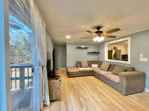 248 Bow Lake Rd, Northwood NH  03261-3315 exterior