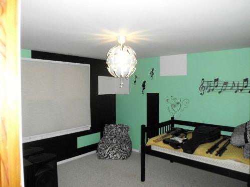 395 Wilson St, Hermitage PA  16146-1520 exterior