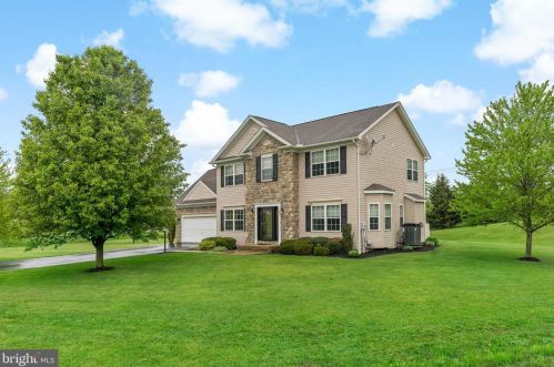 124 Underke Ter, Hedgesville, WV 25427-7233