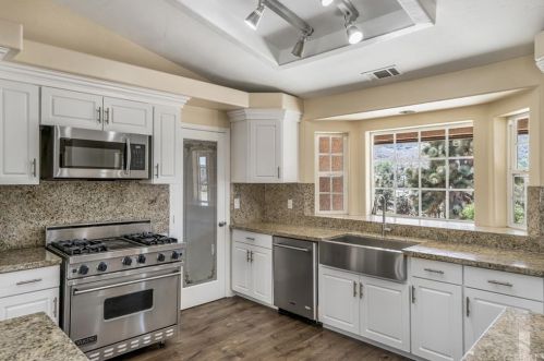2676 Mustang Ln, Wrightwood CA  92397 exterior